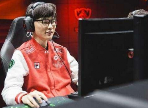 在关系中扮 在关系中扮